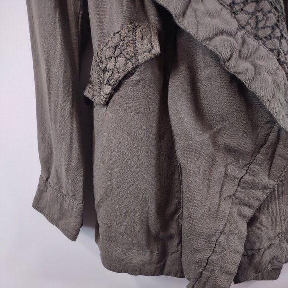 Thread & Supply Lightweight Utility Jacket with Detail Collar, Size Small - Picture 6 of 9